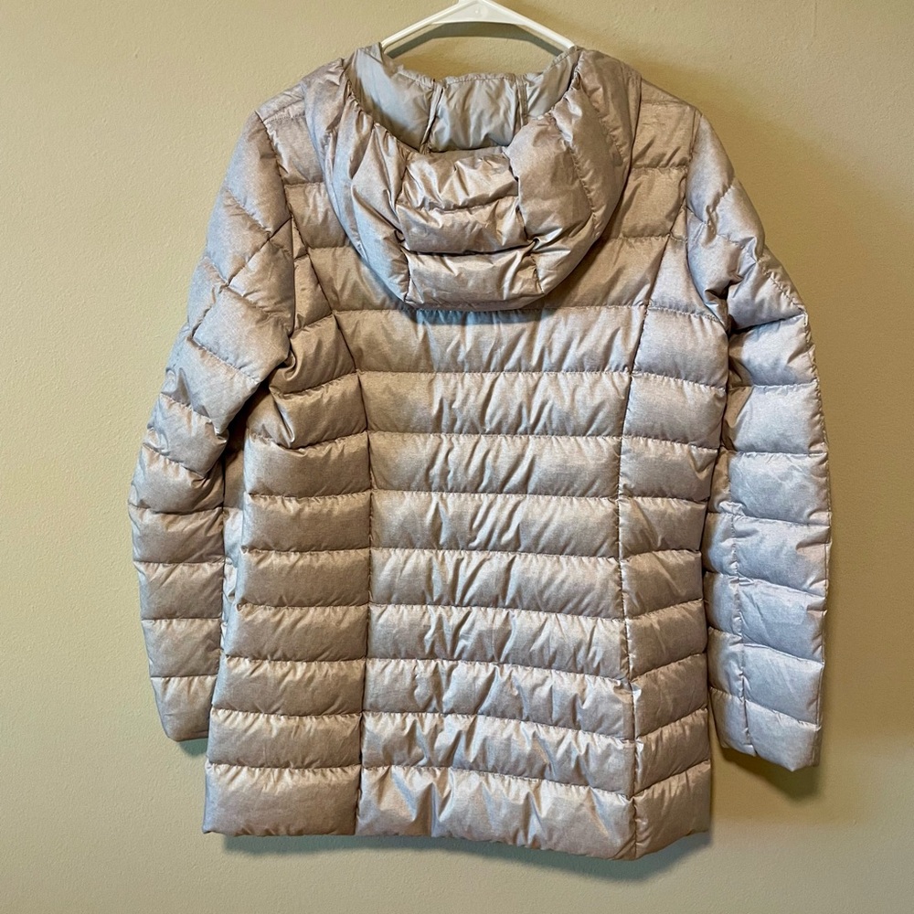 Eddie Bauer Packable Down Puffer Hooded Jacket Gray Size Medium - Picture 3 of 6